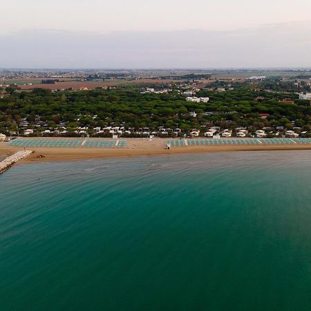 Camping Village Malibu Beach Лідо-ді-Єзоло Екстер'єр фото