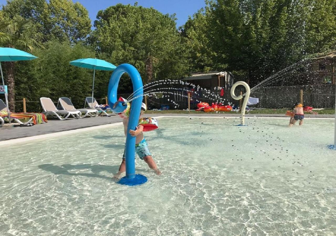Camping Village Malibu Beach Лідо-ді-Єзоло Екстер'єр фото